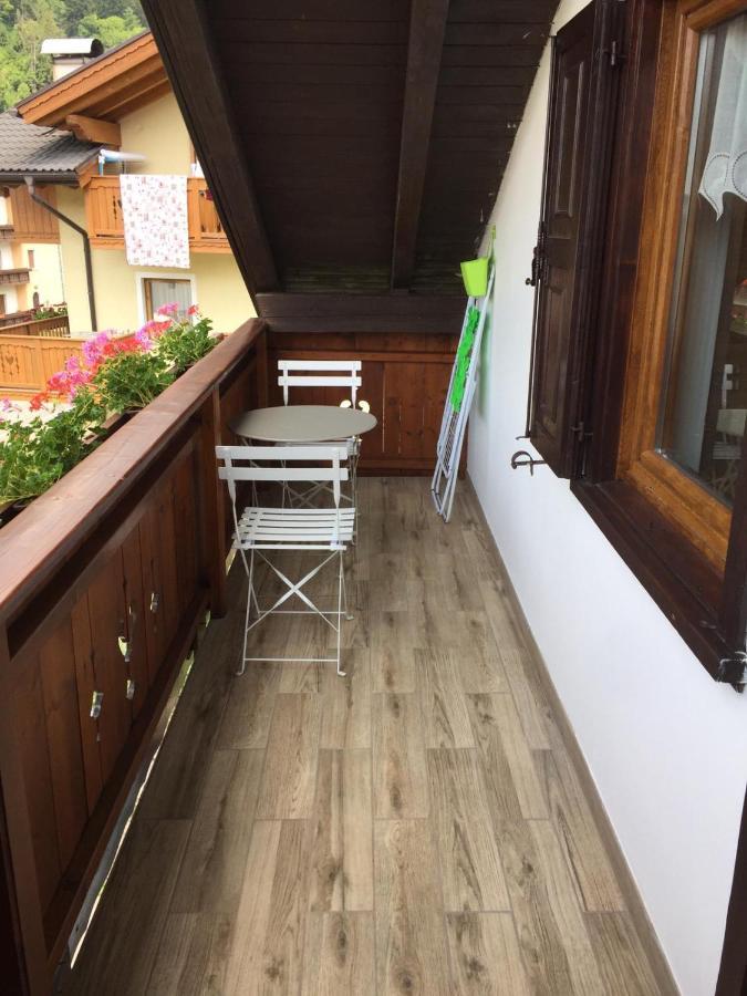 La Mansarda Di Sabina. Apartment Fiera Di Primiero Luaran gambar